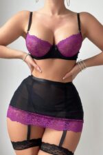 Deluxerie Completo con Reggicalze Karlie