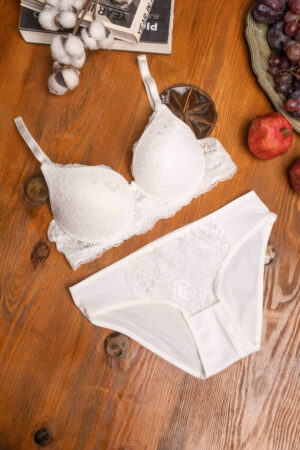 Deluxerie Completo di Reggiseno Push-Up Anjouan